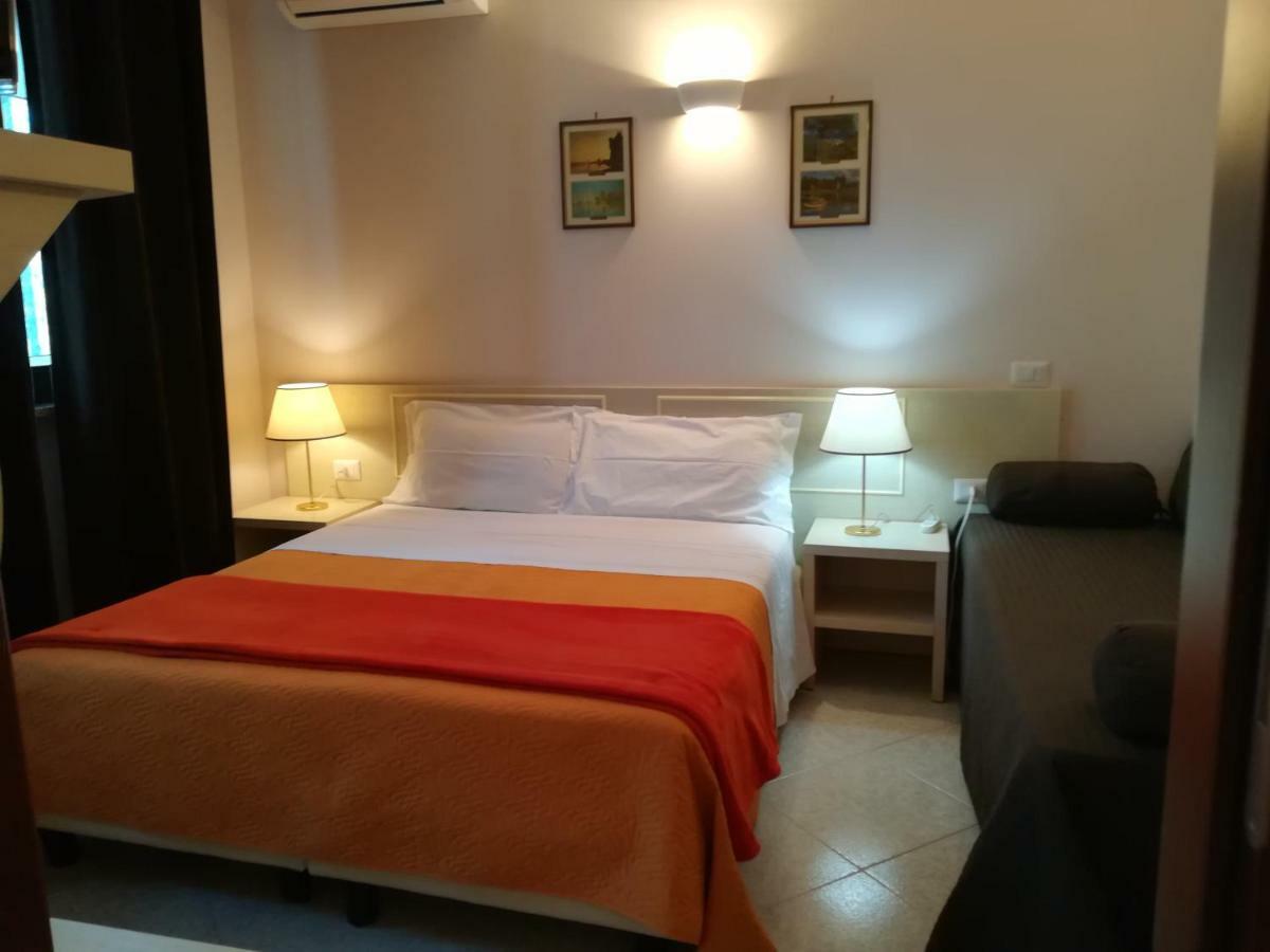 B&B La Maison Sammichele Di Bari Dış mekan fotoğraf